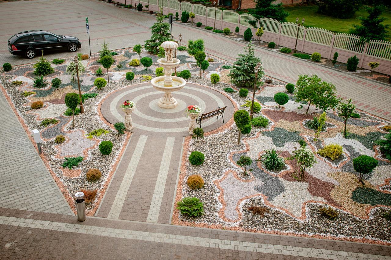 Hotel Irys Люблин Екстериор снимка