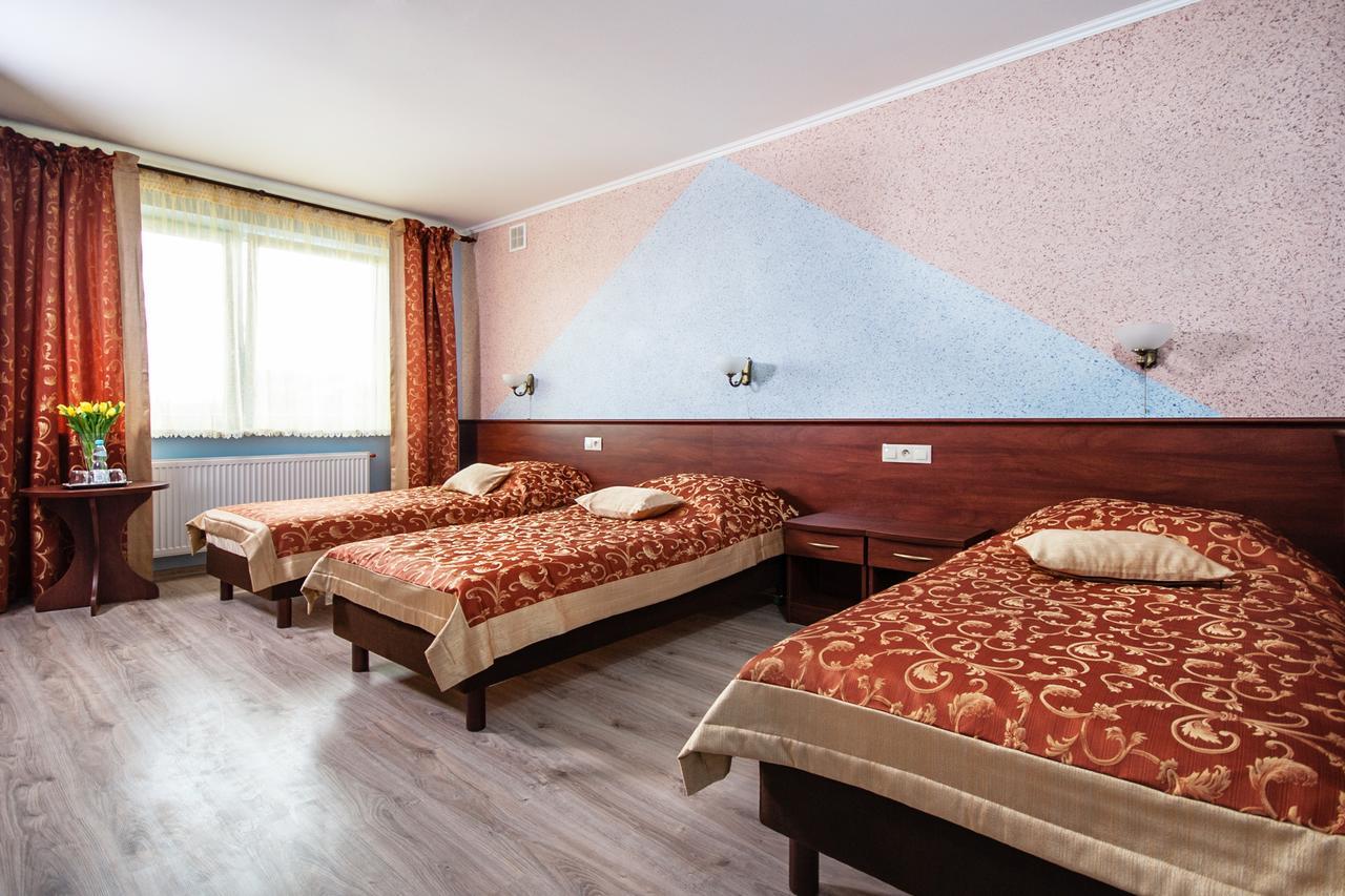 Hotel Irys Люблин Екстериор снимка