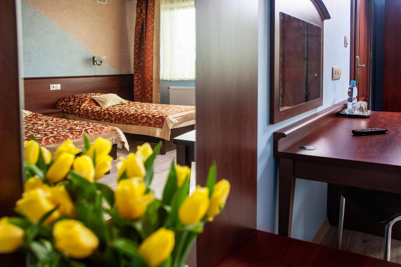 Hotel Irys Люблин Екстериор снимка