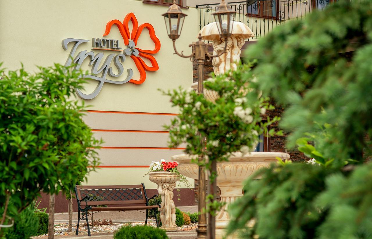 Hotel Irys Люблин Екстериор снимка